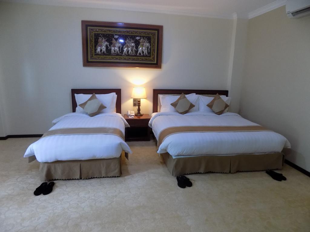 วิกทอเรีย พาเลซ โฮเทล Hotel มัณฑะเลย์ ภายนอก รูปภาพ