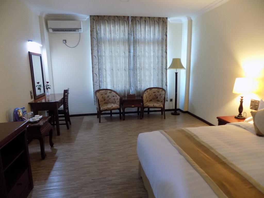 วิกทอเรีย พาเลซ โฮเทล Hotel มัณฑะเลย์ ภายนอก รูปภาพ